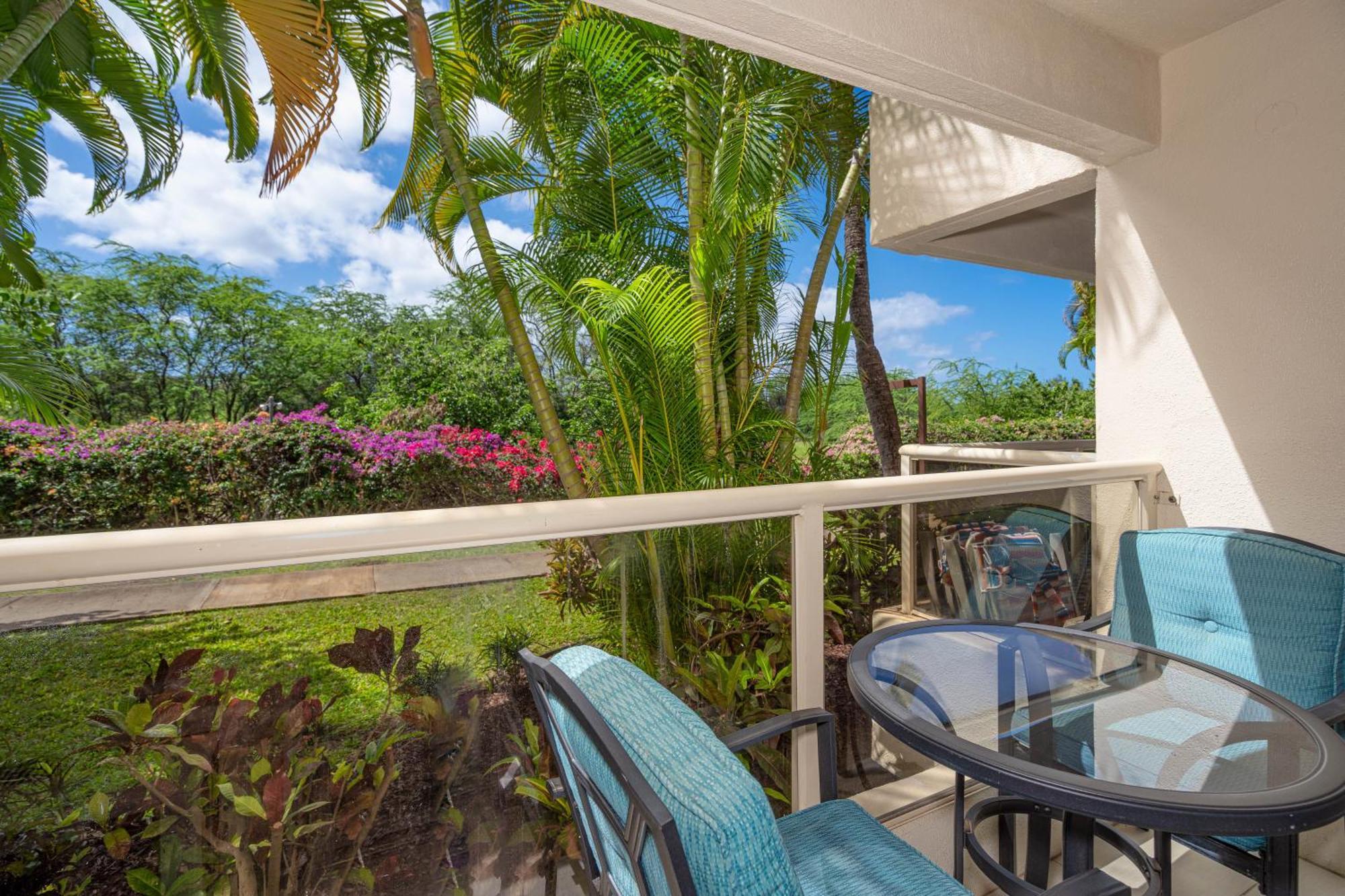 Central Kihei Gem! 3-Min Walk To The Beach & Shops Уайлеа Екстериор снимка