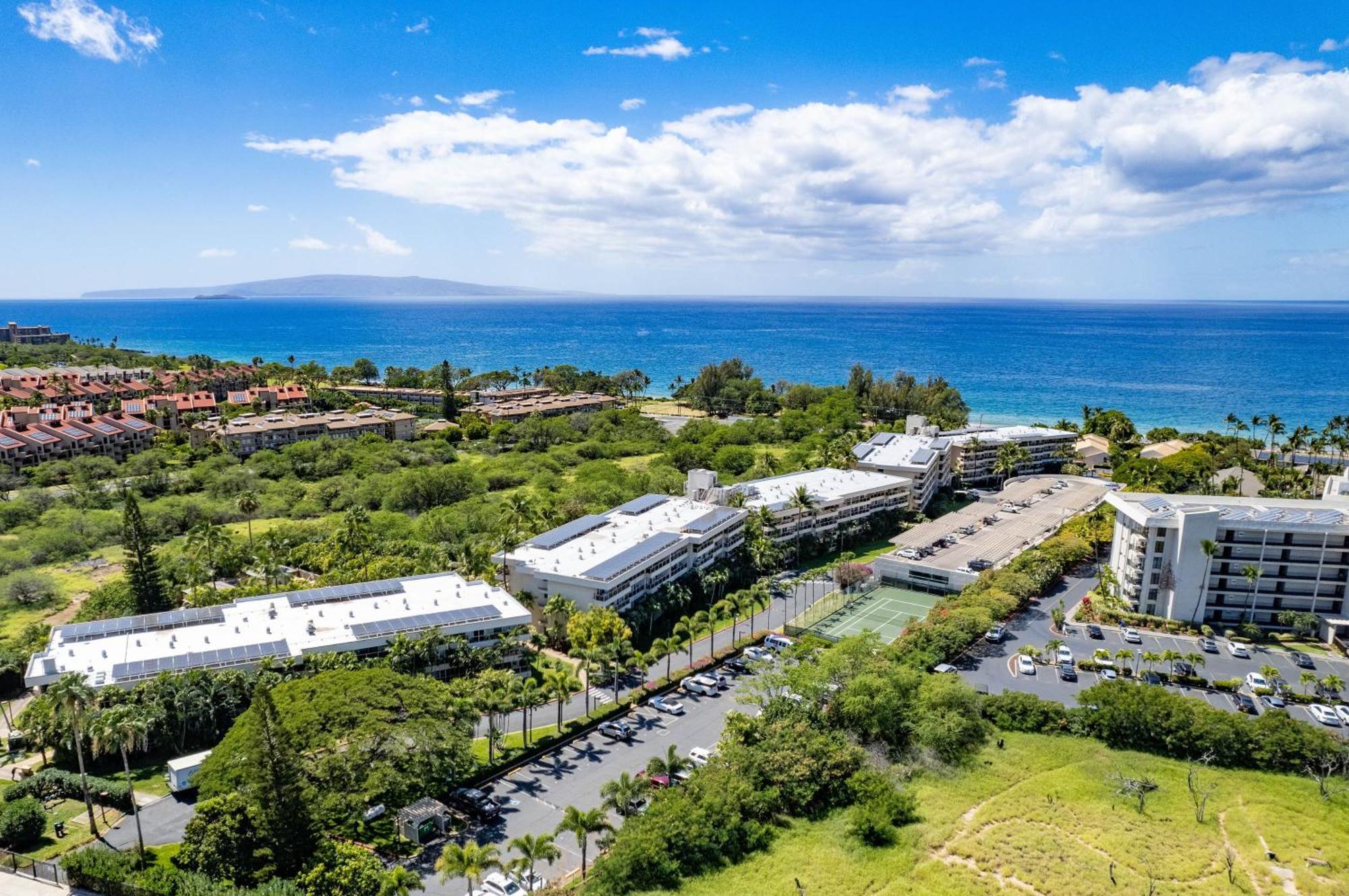 Central Kihei Gem! 3-Min Walk To The Beach & Shops Уайлеа Екстериор снимка