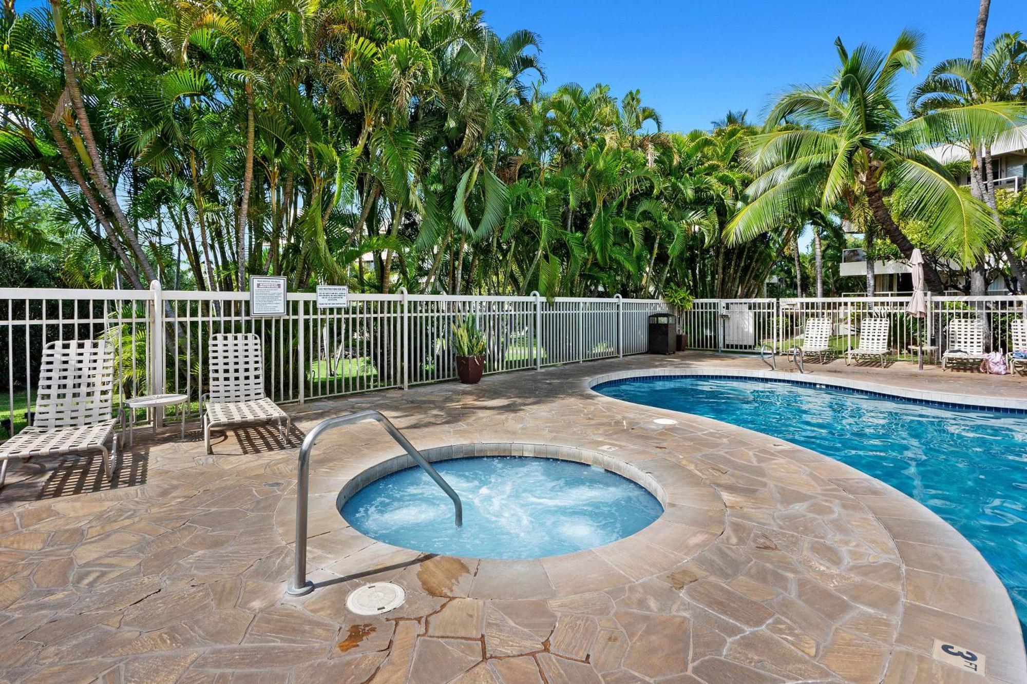 Central Kihei Gem! 3-Min Walk To The Beach & Shops Уайлеа Екстериор снимка